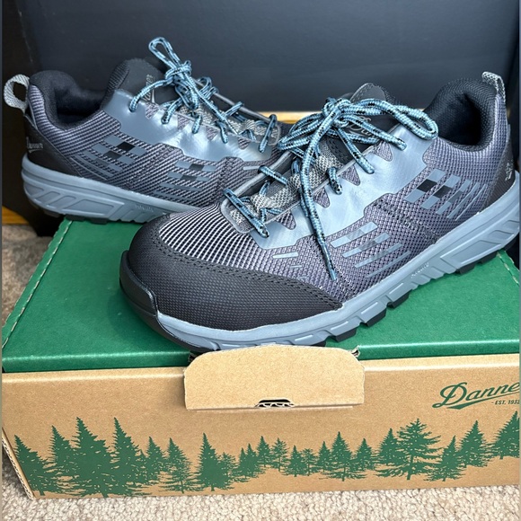 Womans Danner Black and Gray  work/hike Sneakers with Supportive Midsole - Picture 1 of 3